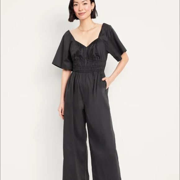 Elegant Black Jumpsuit Smocked-Waist Wide-Leg Jumpsuit Medoum Old Navy - Picture 1 of 8